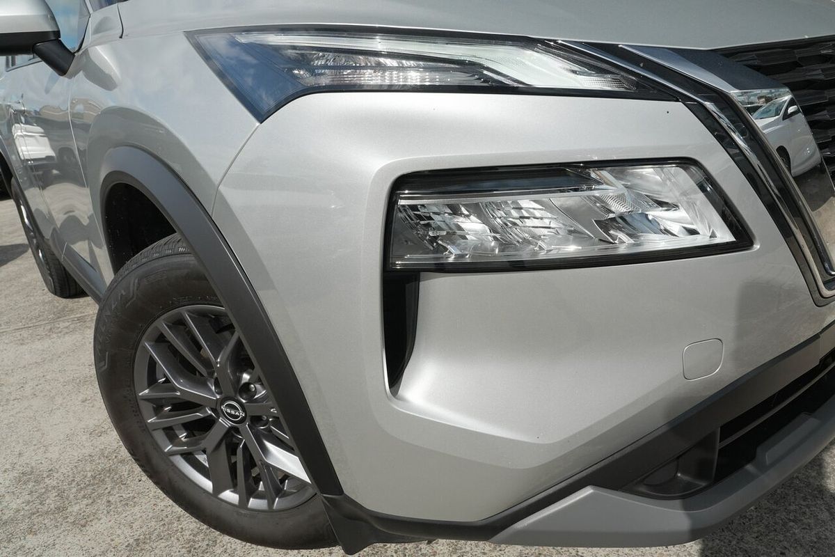 2023 Nissan X-TRAIL ST T33