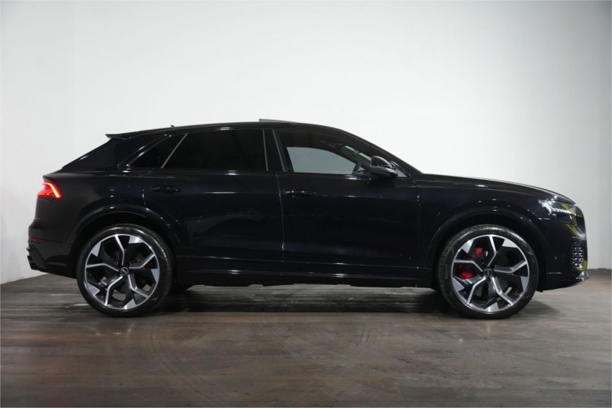 2021 Audi RS Q8 TFSI F1