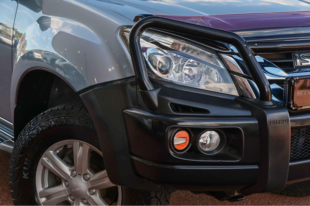 2015 Isuzu MU-X LS-T