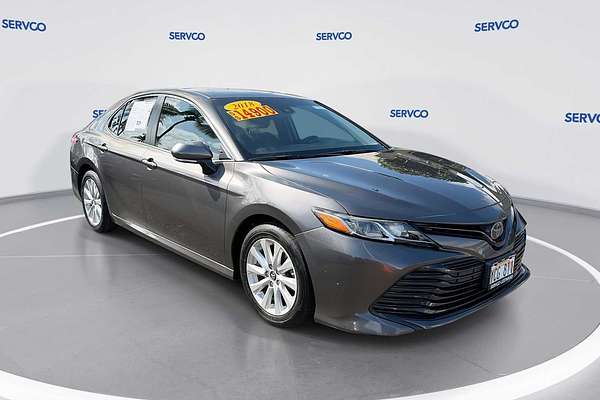 2018 Toyota Camry LE