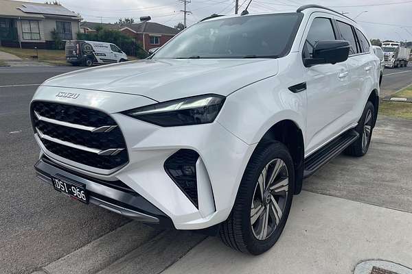 2025 Isuzu MU-X LS-T