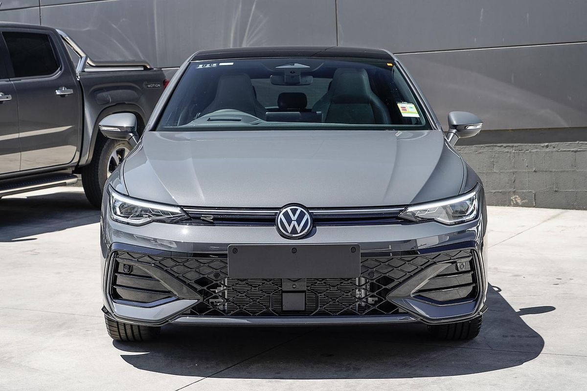 2025 Volkswagen Golf 110TSI R-Line 8.5