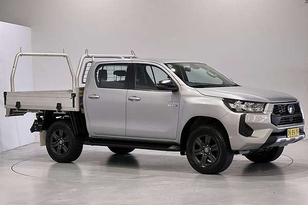 2024 Toyota Hilux SR GUN126R 4X4