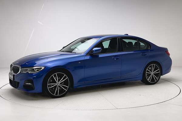 2022 BMW 3 Series 320i M Sport G20 thumb-3
