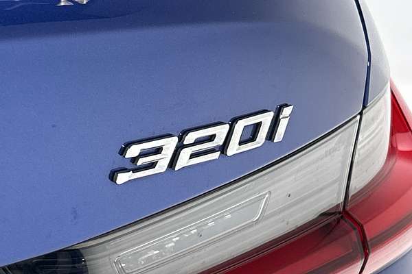 2022 BMW 3 Series 320i M Sport G20 thumb-21