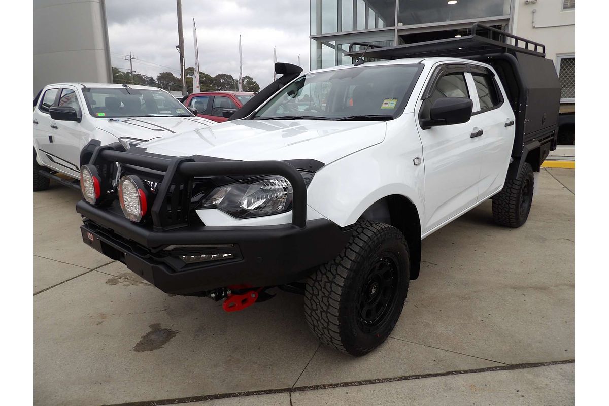 2025 Isuzu D-MAX SX 4X4