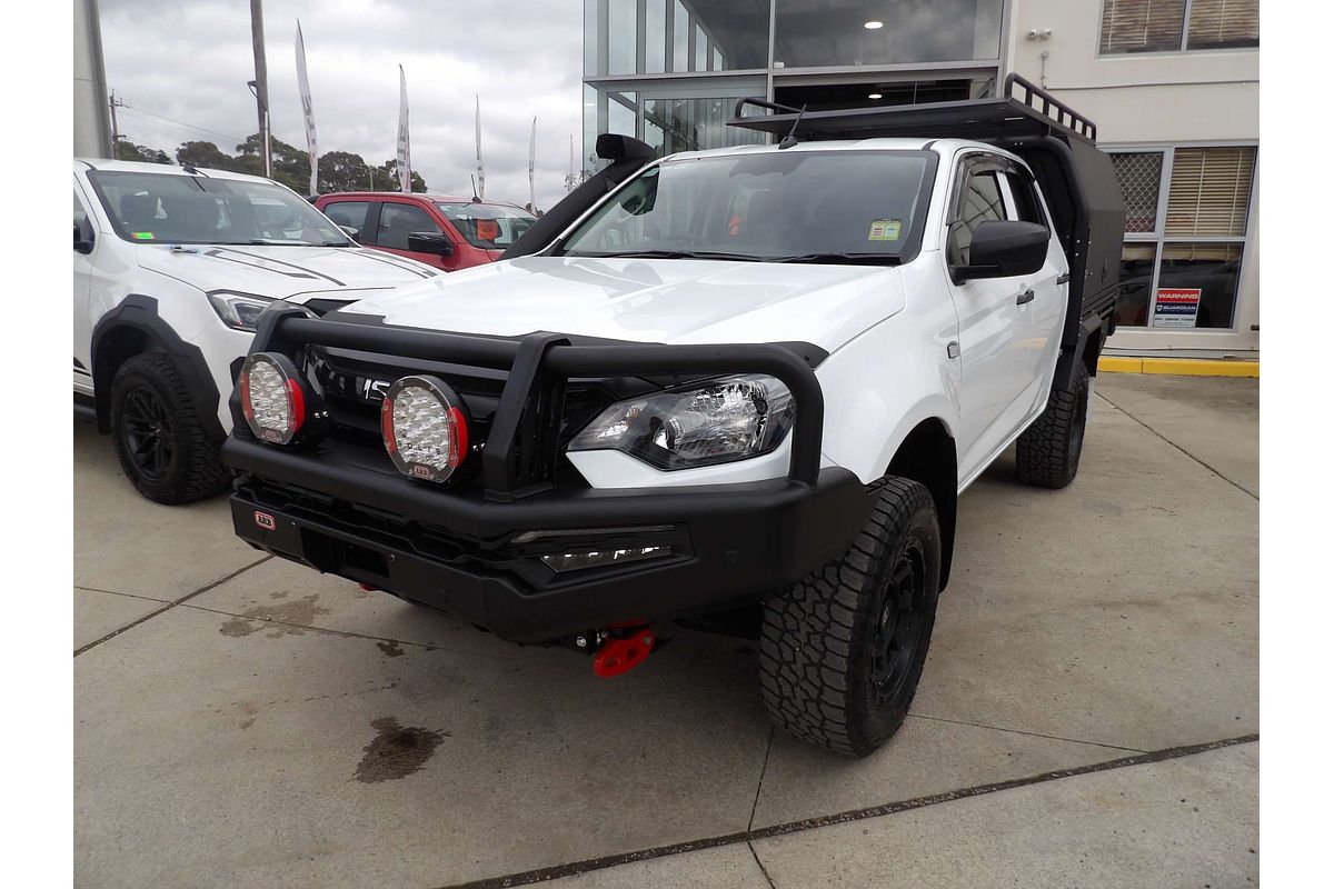 2025 Isuzu D-MAX SX 4X4