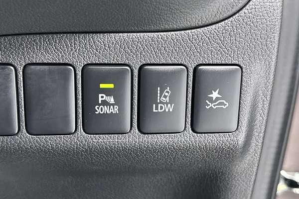 2018 Mitsubishi Outlander LS ZL thumb-16