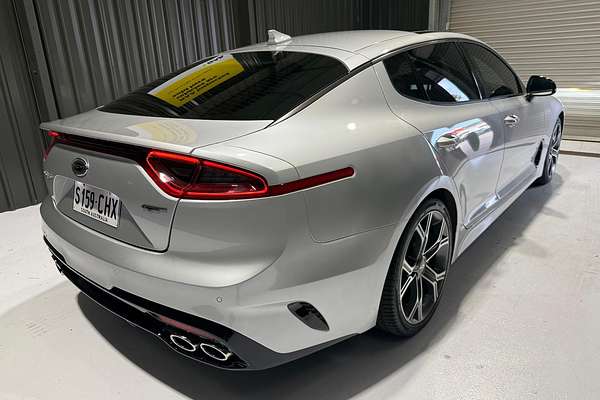 2017 Kia Stinger GT CK thumb-8