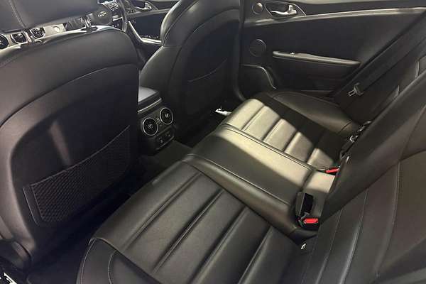 2017 Kia Stinger GT CK thumb-16