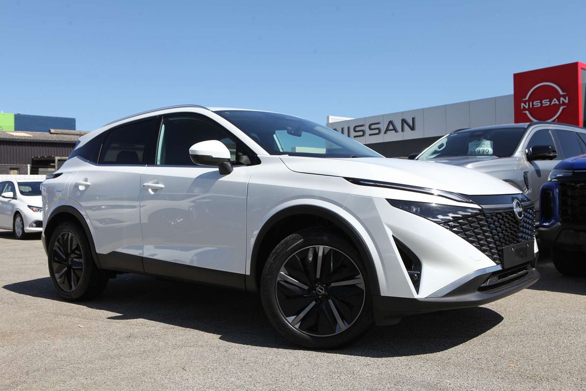 2025 Nissan QASHQAI Ti J12