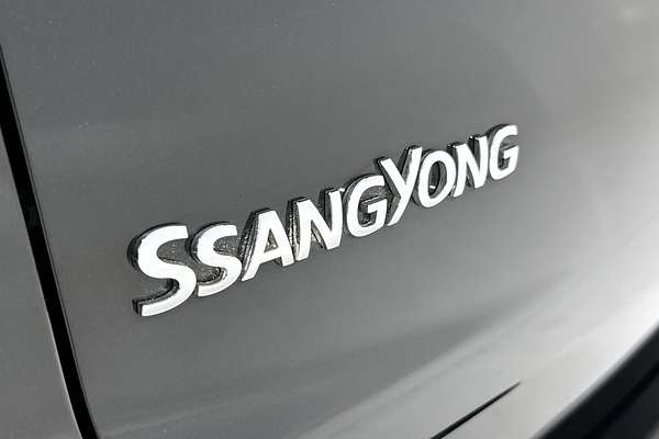 2021 SsangYong Rexton Ultimate Y450 thumb-21
