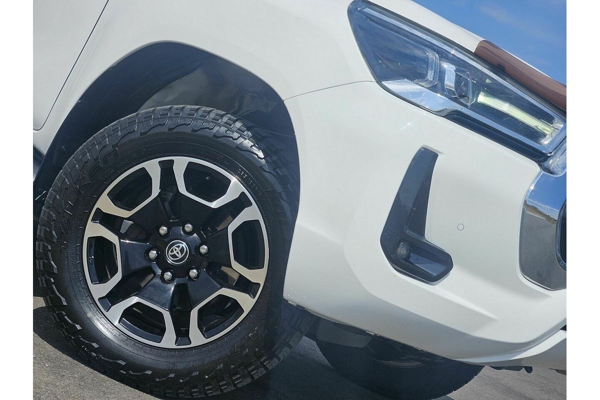 2020 Toyota Hilux SR5 GUN126R 4X4