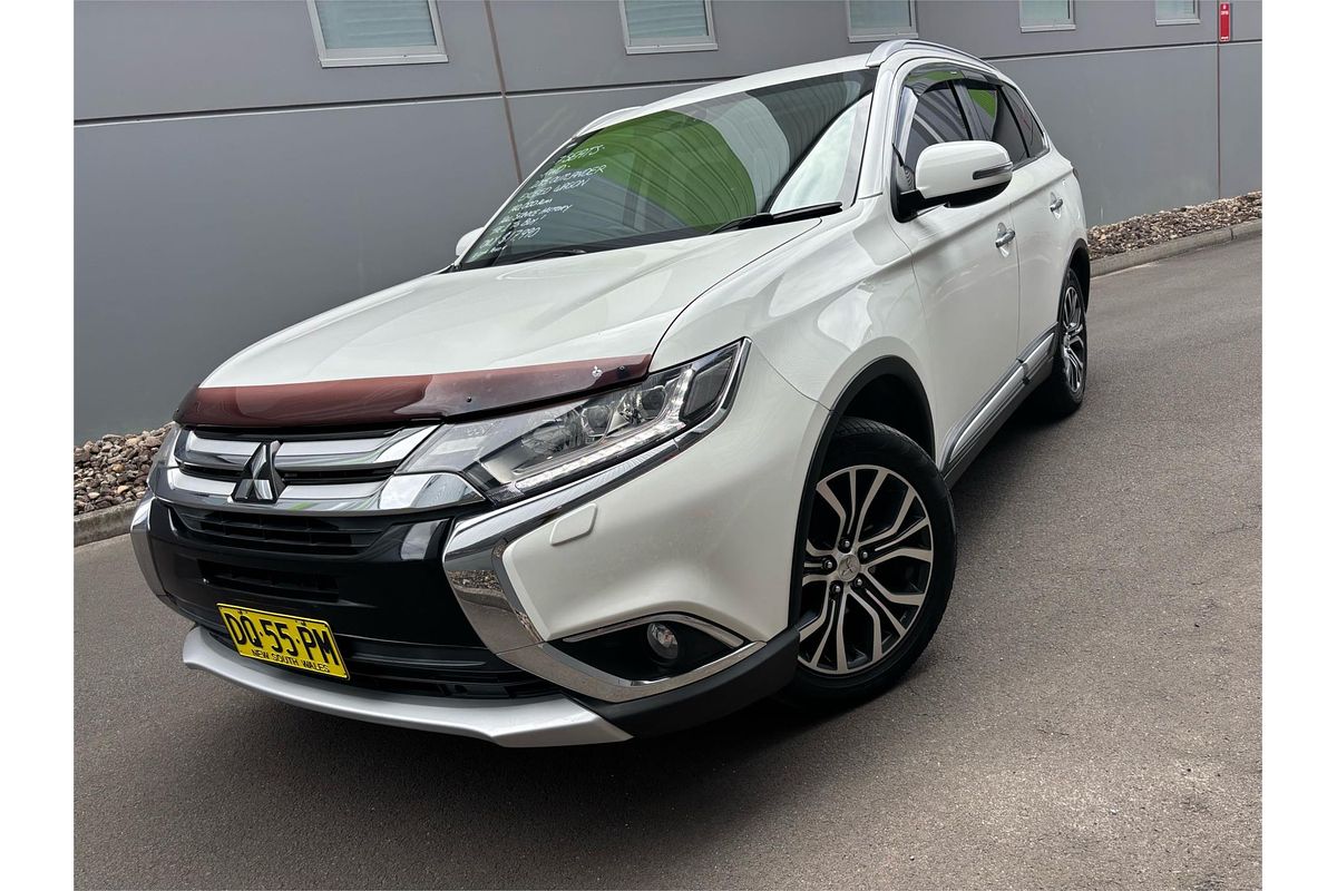 2015 Mitsubishi Outlander Exceed ZK