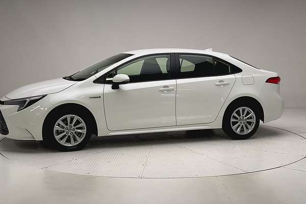 2022 Toyota Corolla Ascent Sport Hybrid ZWE219R thumb-6