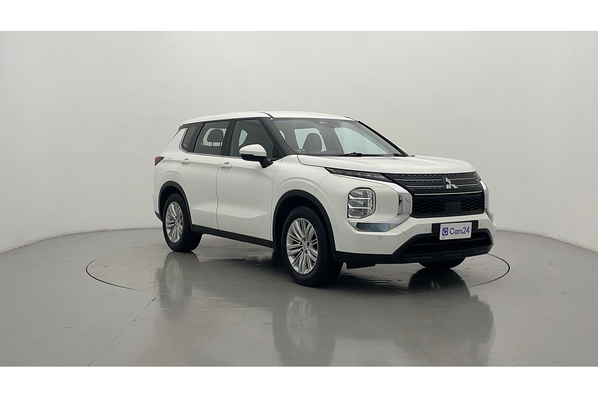 2023 Mitsubishi Outlander ES ZM