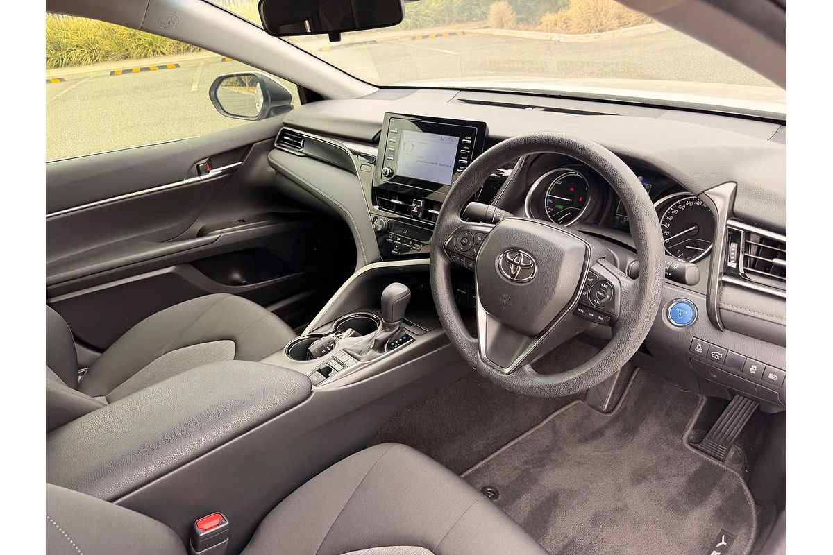 2021 Toyota Camry Ascent AXVH70R