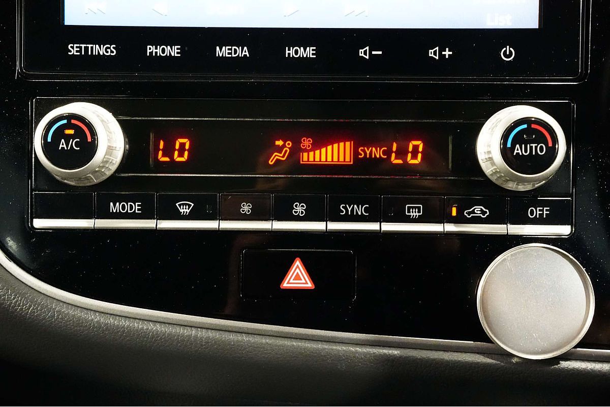 2020 Mitsubishi Outlander LS ZL