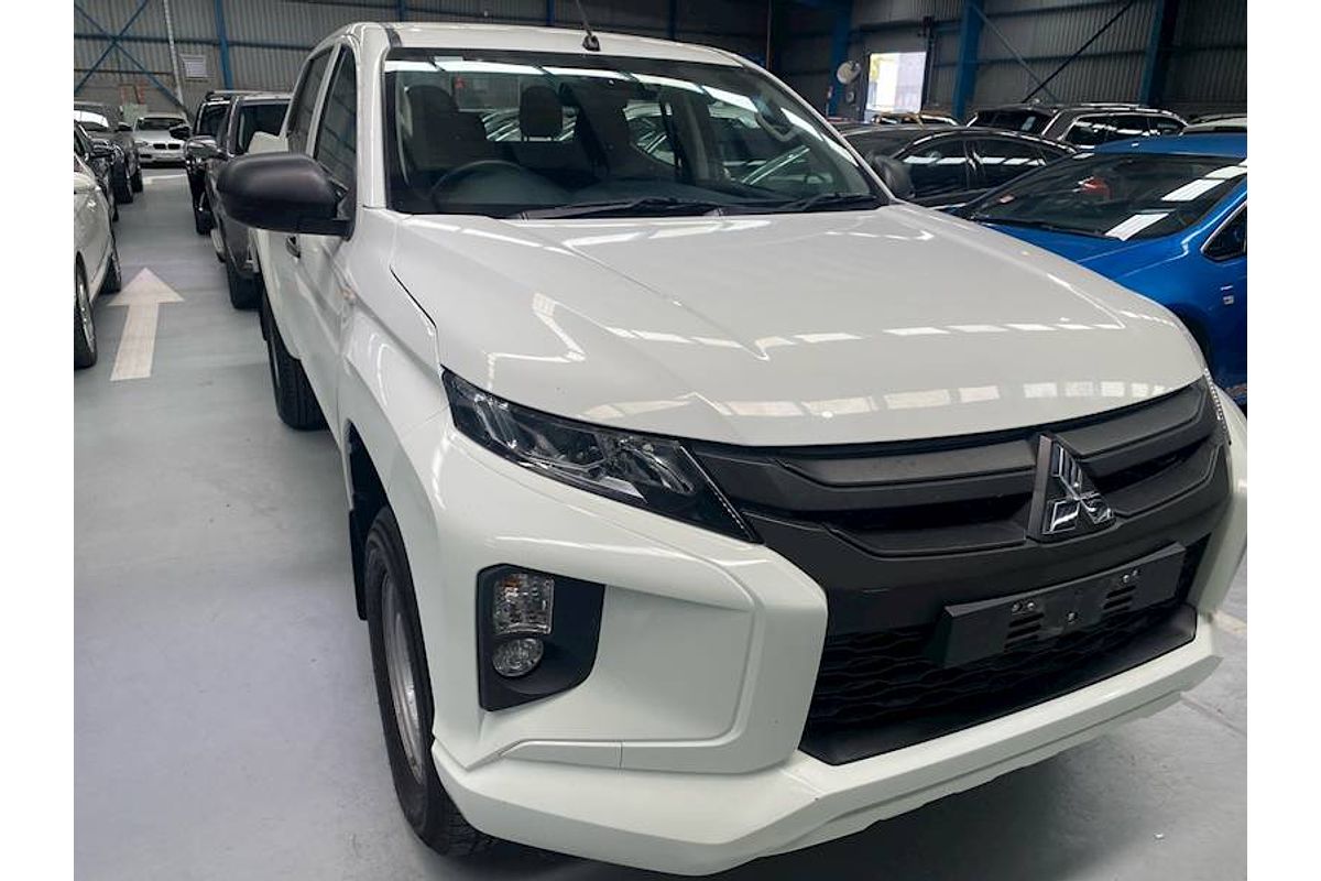 2021 Mitsubishi Triton GLX MR Rear Wheel Drive