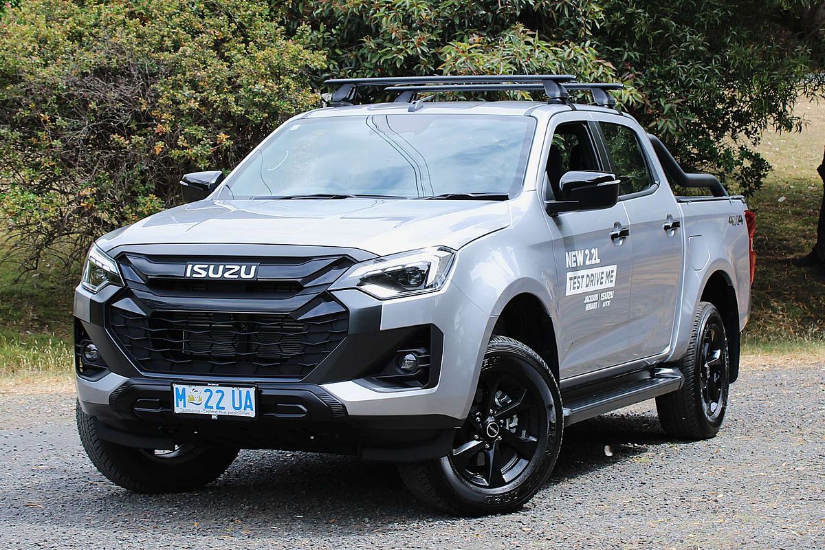 2025 Isuzu D-MAX X-RIDER 4X4