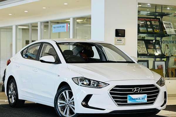 2017 Hyundai Elantra Active AD