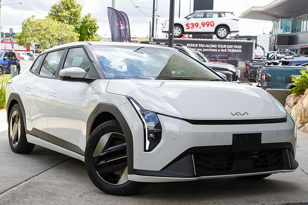 2025 Kia EV4 AIR FWD SR 4ZH