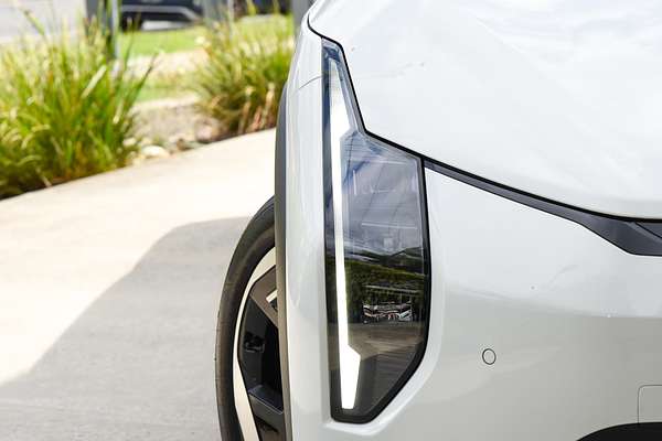 2025 Kia EV4 EARTH FWD LR 4ZH thumb-1