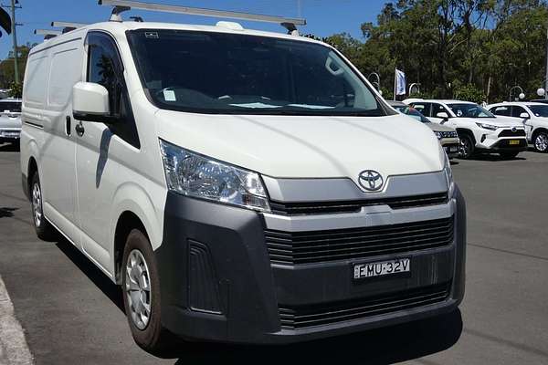 2022 Toyota Hiace  GDH300R LWB