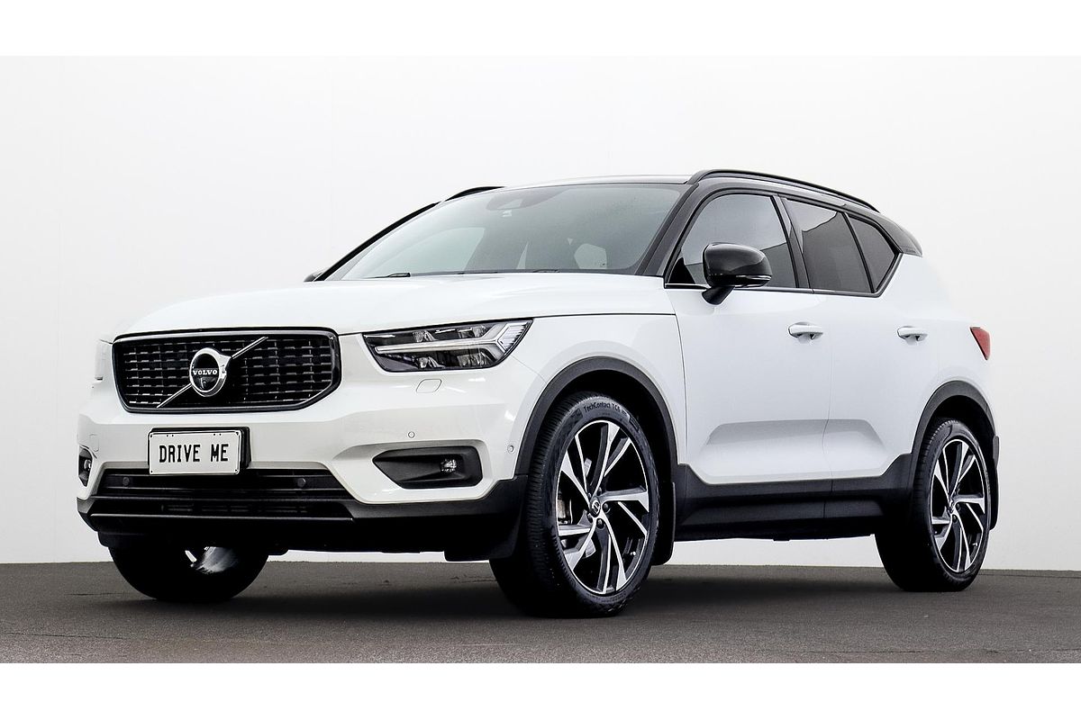 2020 Volvo XC40 T5 R-Design