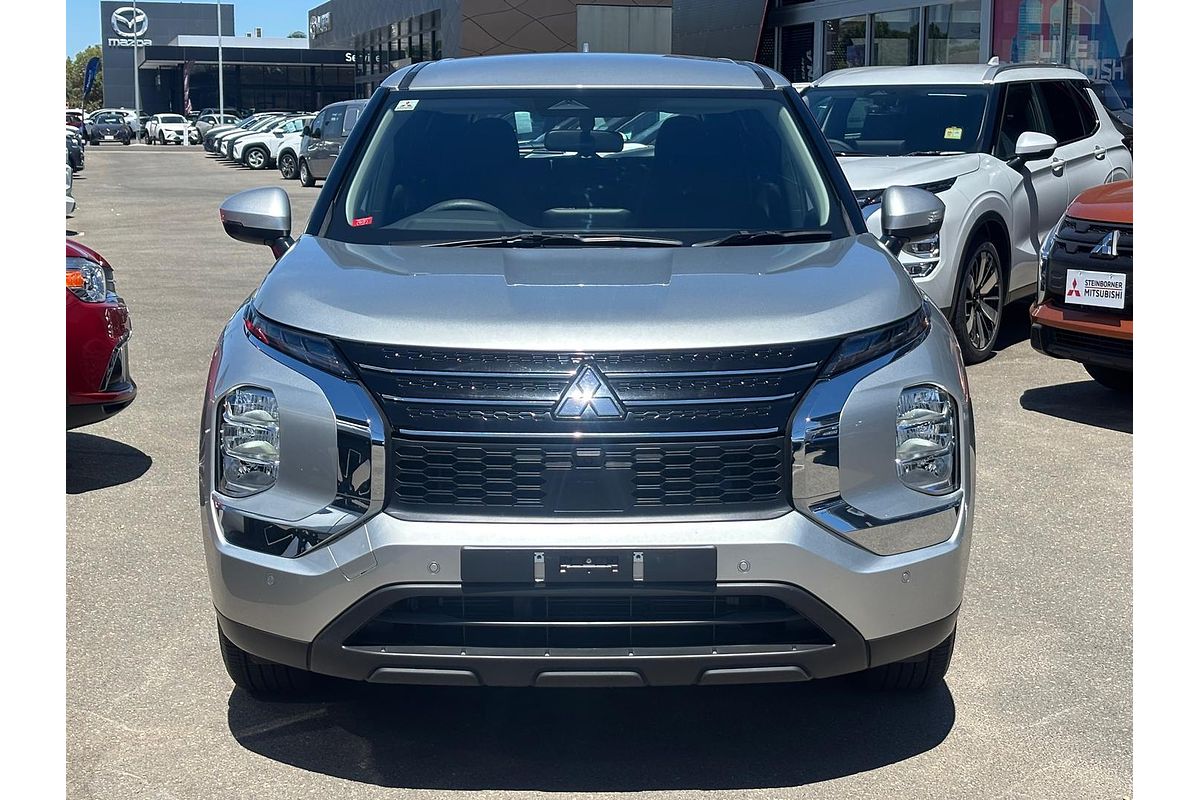 2024 Mitsubishi Outlander ES ZM