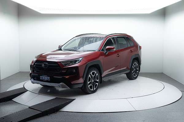 2020 Toyota RAV4 Edge AXAA54R