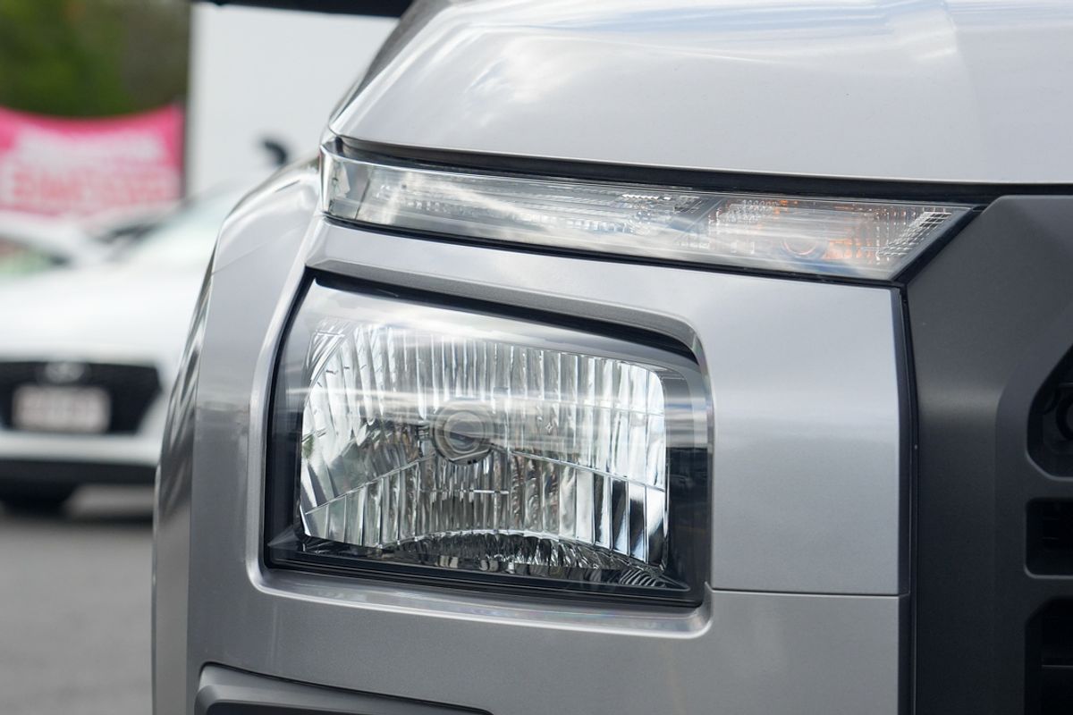 2025 Mitsubishi Triton GLX-R MV 4X4