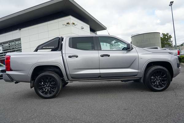2025 Mitsubishi Triton GLX-R MV 4X4 thumb-3