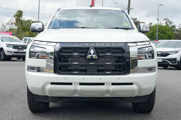 2025 Mitsubishi Triton GLS MV 4X4 thumb-2