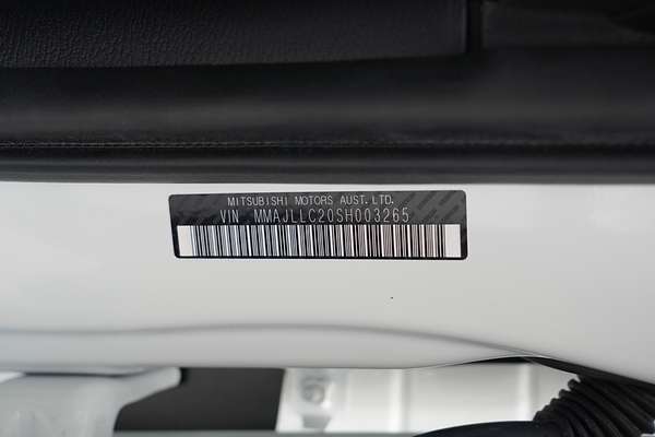 2025 Mitsubishi Triton GLS MV 4X4 thumb-20