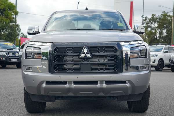 2025 Mitsubishi Triton GLS MV 4X4 thumb-2