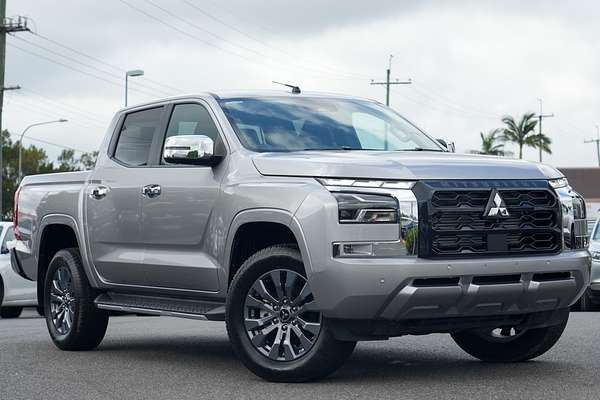 2025 Mitsubishi Triton GLS MV 4X4