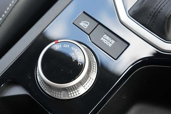 2025 Mitsubishi Triton GLS MV 4X4 thumb-14