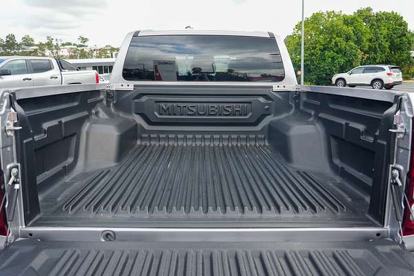 2025 Mitsubishi Triton GLS MV 4X4 thumb-18