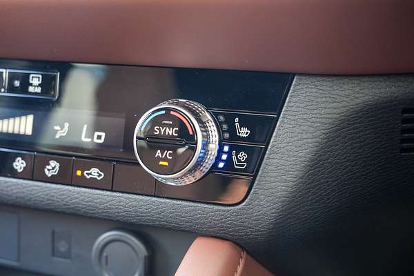 2025 Mitsubishi Outlander Exceed Tourer ZM thumb-14