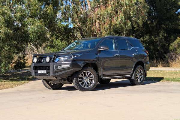 2020 Toyota Fortuner Crusade GUN156R