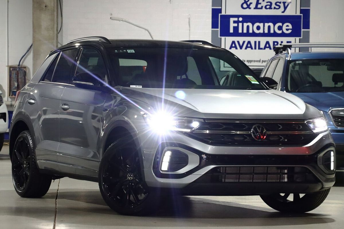 2025 Volkswagen T-Roc 140TSI R-Line D11