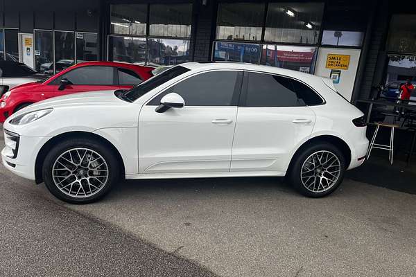 2015 Porsche Macan S 95B