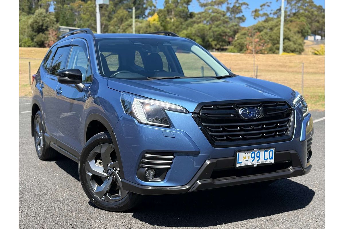2023 Subaru Forester 2.5i-S 50 Years Edition S5