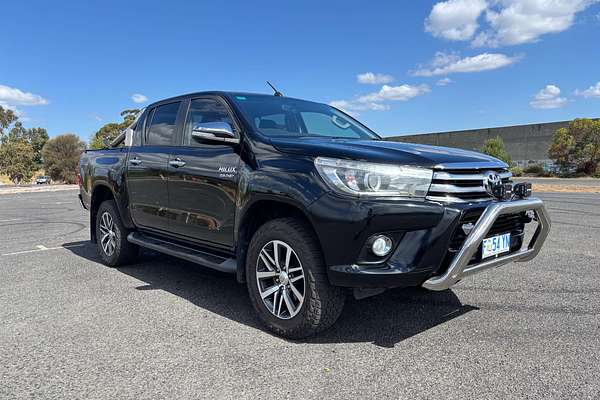 2017 Toyota Hilux GUN126R SR5