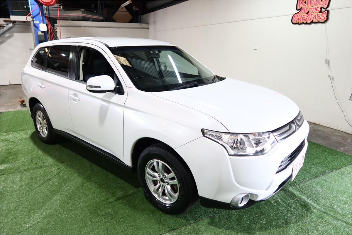 2013 Mitsubishi Outlander LS ZJ