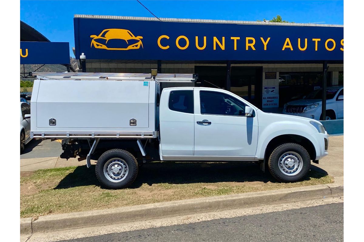 2018 Isuzu D-MAX SX 4X4