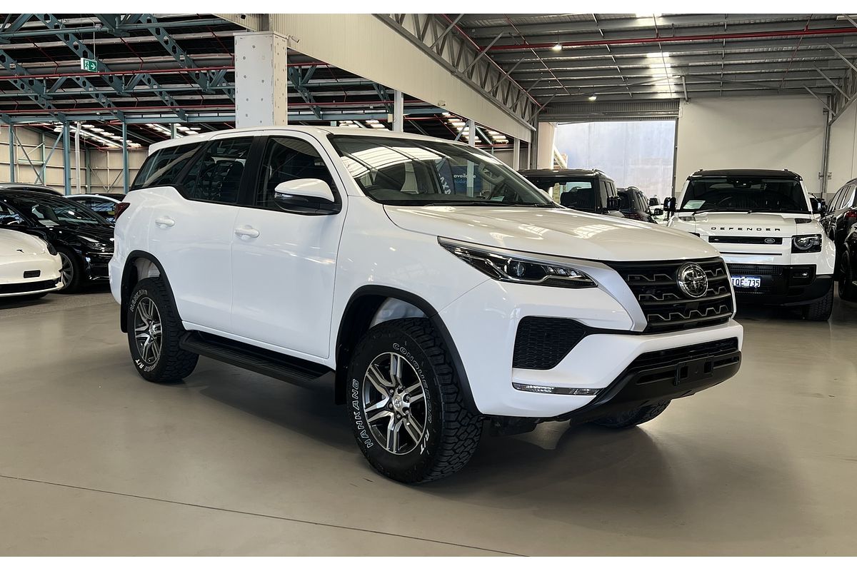 2023 Toyota Fortuner GX GUN156R