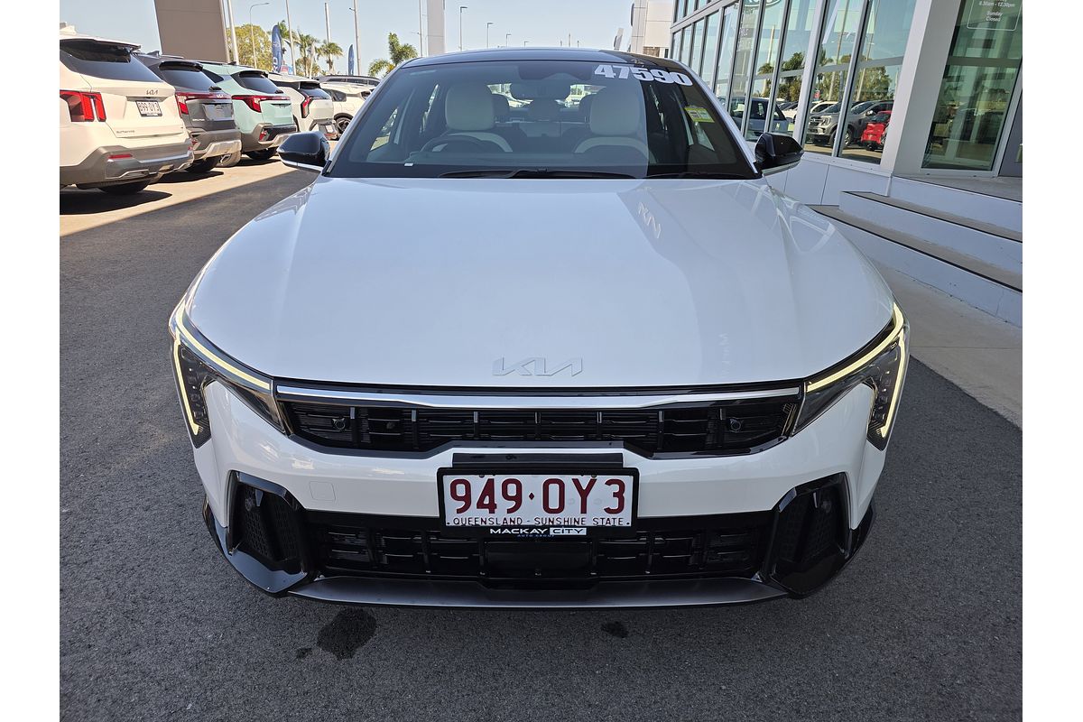 2025 Kia K4 GT-Line CL4m