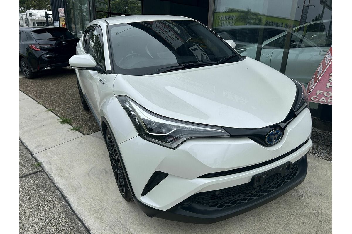 2019 Toyota C-HR (HYBRID) ZYX10
